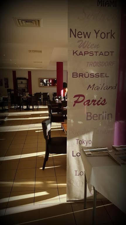 Hotel Primula Troisdorf Luaran gambar