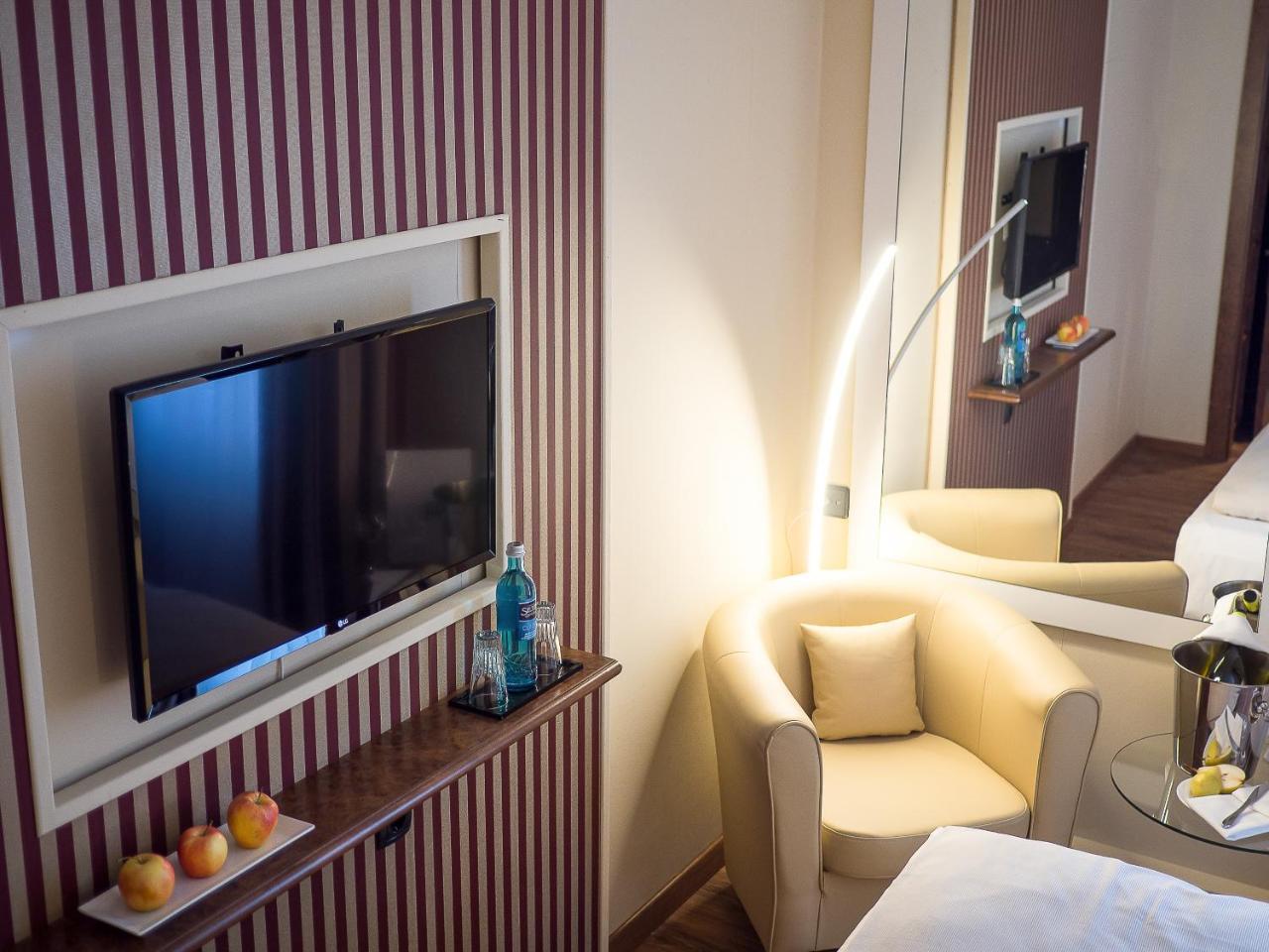 Hotel Primula Troisdorf Luaran gambar