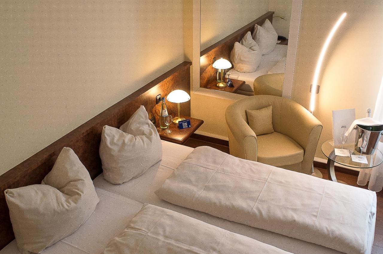 Hotel Primula Troisdorf Luaran gambar