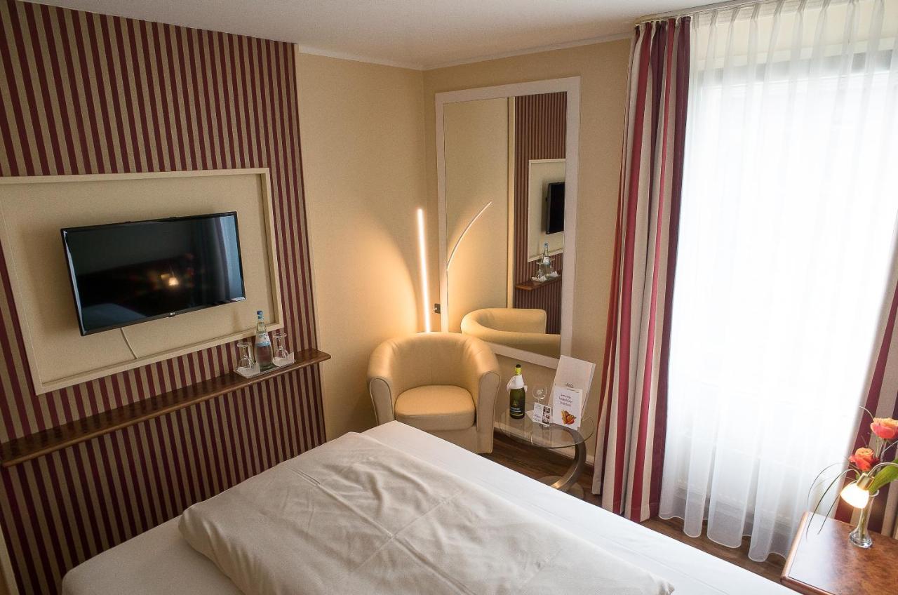 Hotel Primula Troisdorf Luaran gambar